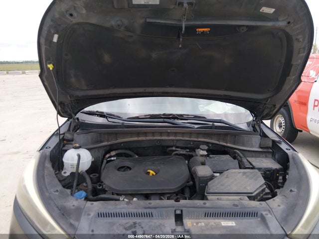 Hyundai TUCSON Se Plus