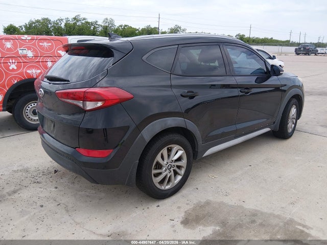 Hyundai TUCSON Se Plus