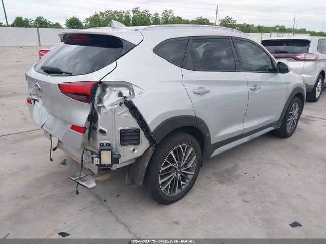 Hyundai TUCSON Sel