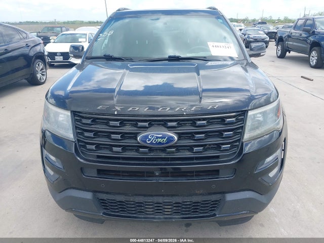 Ford Explorer Sport