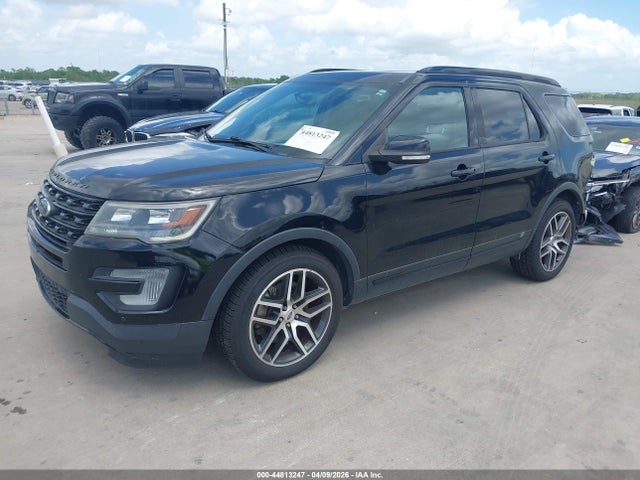 Ford Explorer Sport