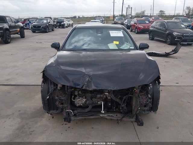 Toyota Camry Xse