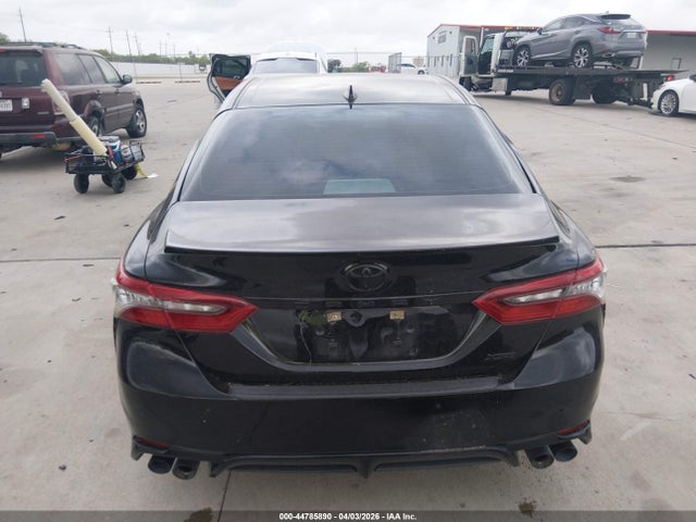 Toyota Camry Xse