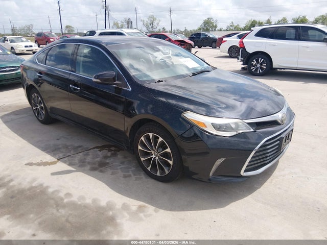 Salvage Toyota Avalon Image