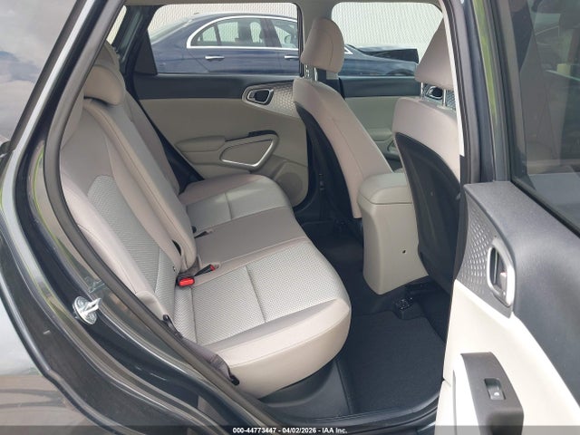 Kia Soul Lx