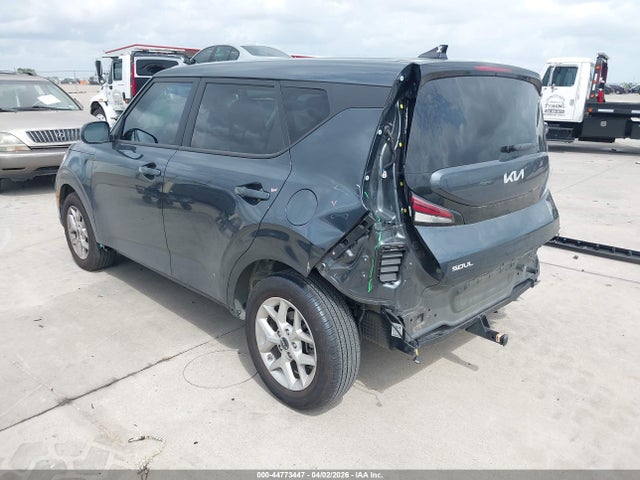 Kia Soul Lx