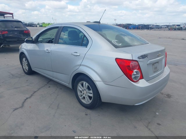 Chevrolet Sonic Lt Auto