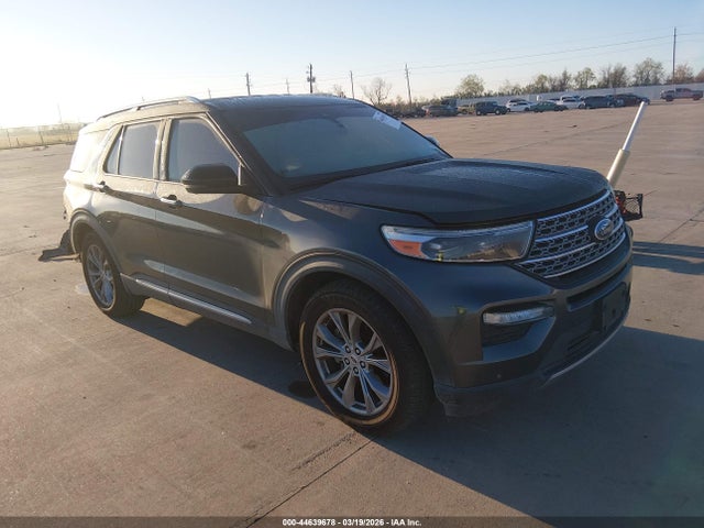 Salvage Ford Explorer Image