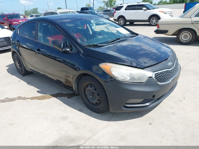 Salvage Kia Forte Image