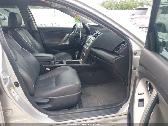 Toyota Camry Se V6