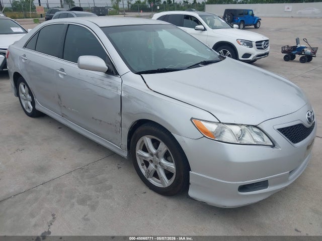 Salvage Toyota Camry Image