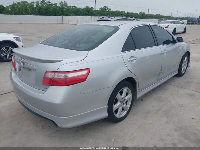 Toyota Camry Se V6
