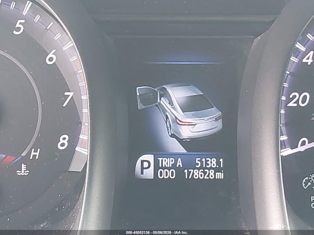 Toyota Avalon Xle