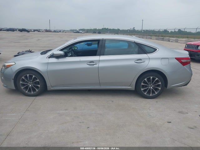 Toyota Avalon Xle
