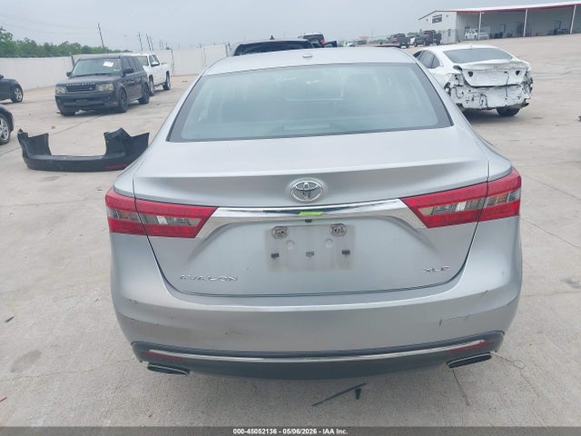 Toyota Avalon Xle
