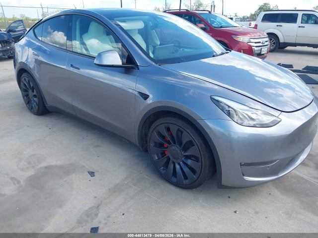 Salvage Tesla Model Y Image
