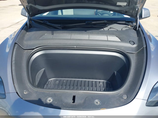Tesla Model Y Performance Dual Motor All-wheel Drive