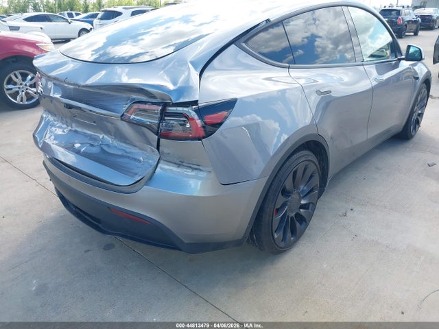 Tesla Model Y Performance Dual Motor All-wheel Drive