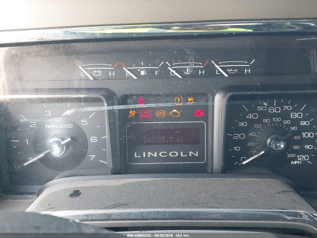 Lincoln Navigator