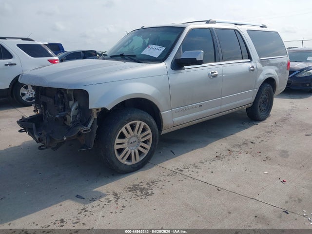 Lincoln Navigator