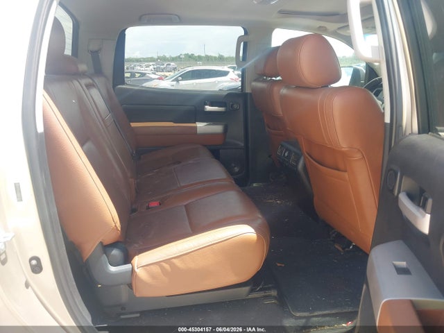 Toyota Tundra Limited 5.7l V8