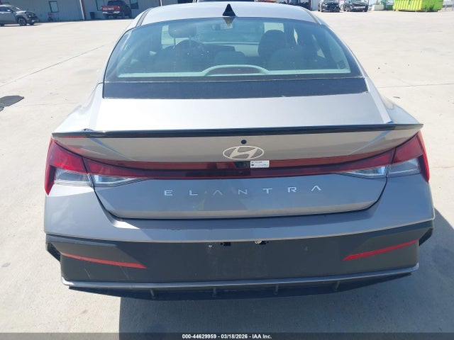 Hyundai ELANTRA Sel Sport