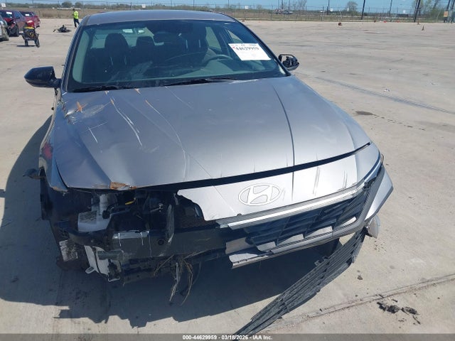 Hyundai ELANTRA Sel Sport