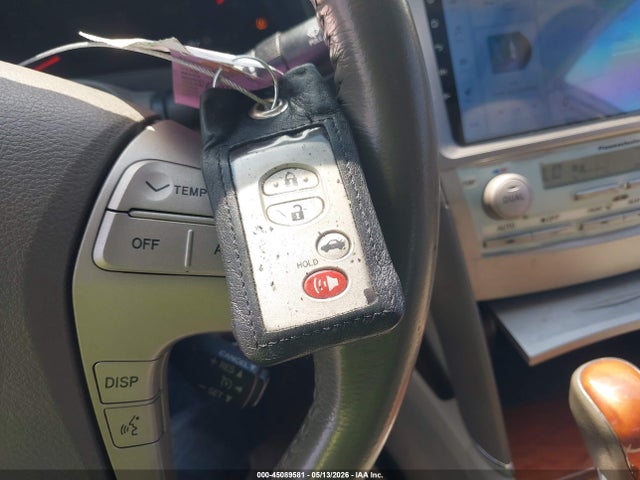 Toyota Camry Xle V6