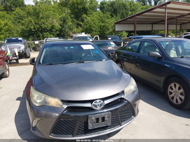 Toyota Camry Se