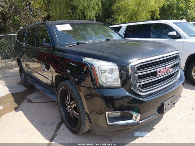 Salvage GMC Yukon Image