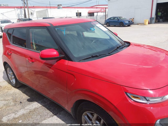 Kia Soul Lx
