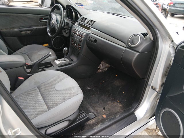 Mazda Mazda3 S Touring