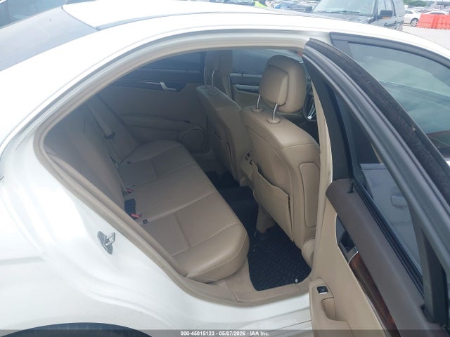 Mercedes-Benz C-Class Sport