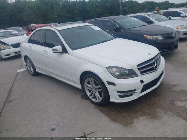 Salvage Mercedes-Benz C-Class Image