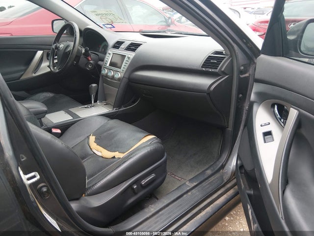 Toyota Camry Se V6