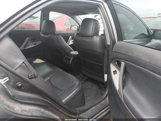 Toyota Camry Se V6