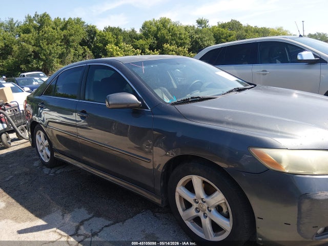 Toyota Camry Se V6