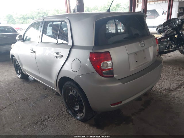 Scion xD