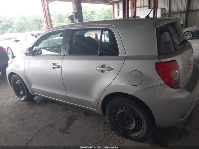 Scion xD