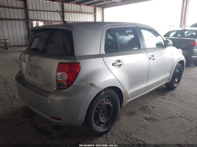Scion xD