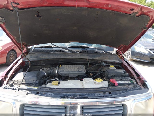 Dodge Nitro Sxt