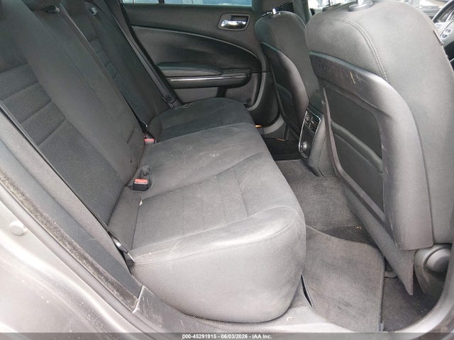 Dodge Charger Se