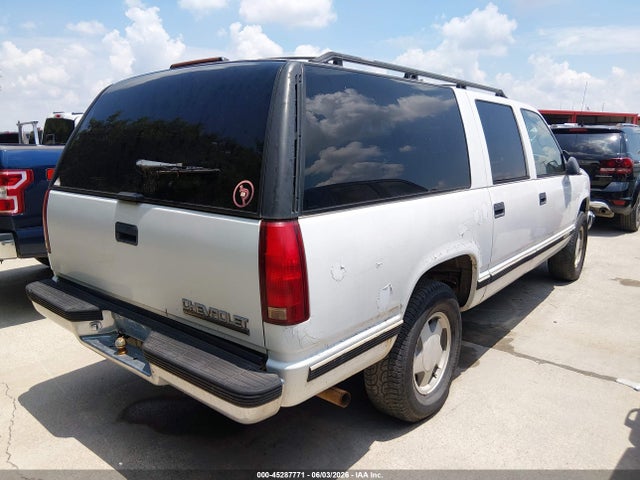 Chevrolet Suburban 1500 Lt
