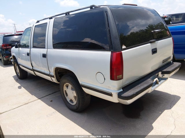 Chevrolet Suburban 1500 Lt