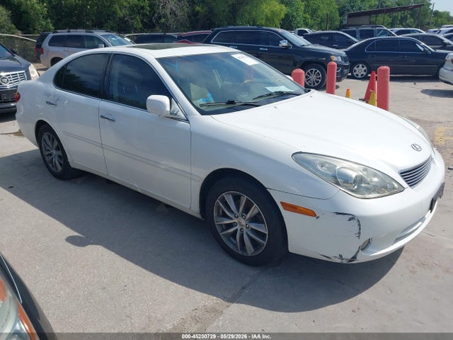 Salvage Lexus Es Image