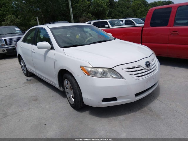 Salvage Toyota Camry Image