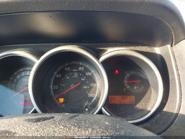 Nissan Versa 1.8 S