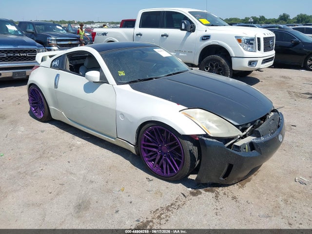 Salvage Nissan 350Z Image