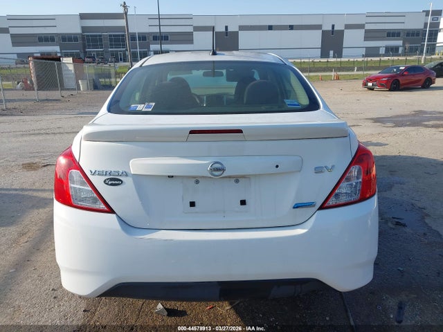 Nissan Versa 1.6 Sv