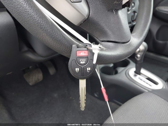 Nissan Versa 1.6 Sv